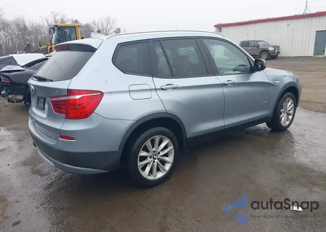 2013 BMW X3 xDrive28I z USA, uszkodzony, nr VIN 5UXWX9C55D0D08564
